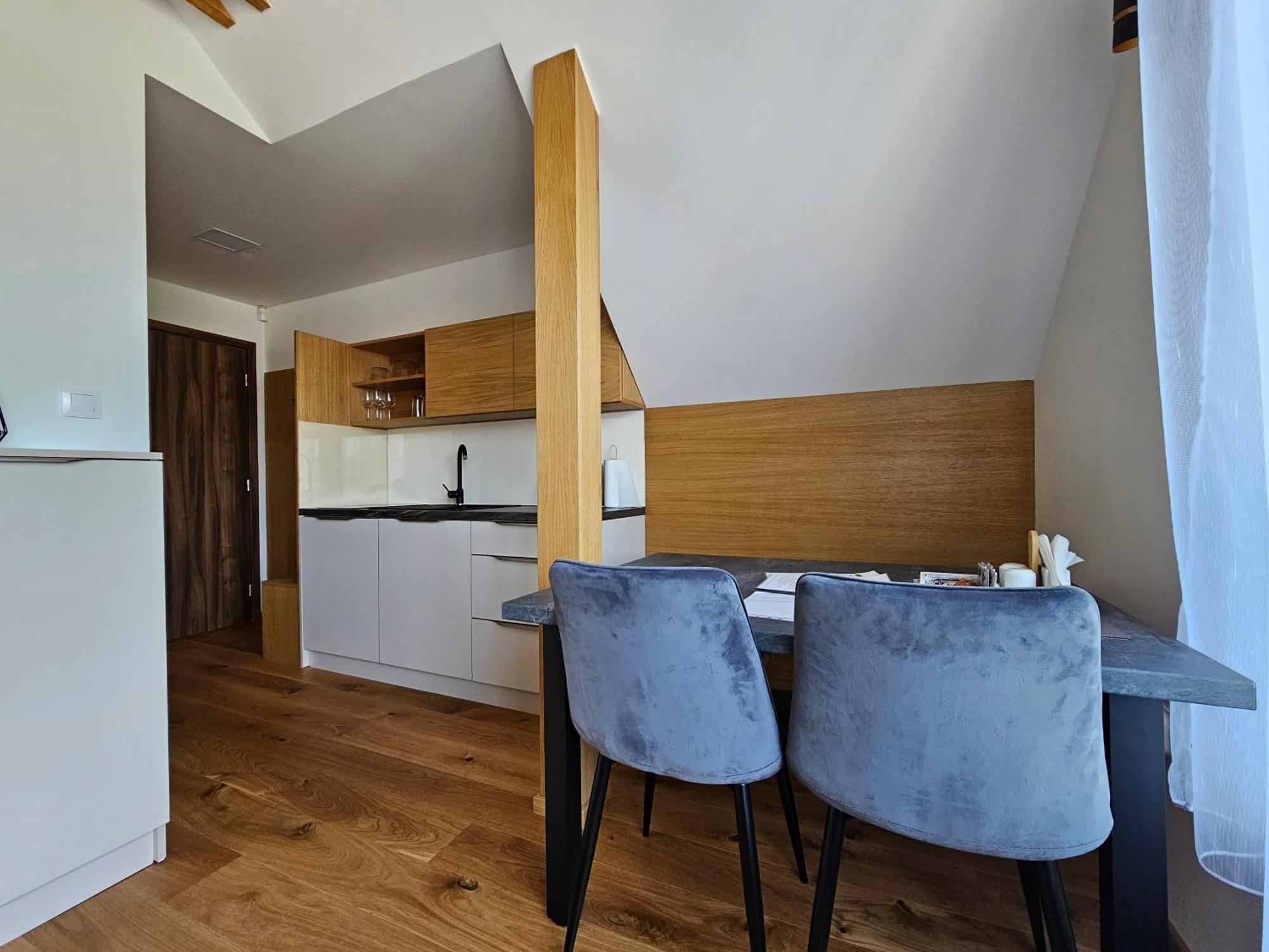 BudinSKI Apartmány&Wellness Lipótszentmiklós Kültér fotó